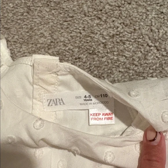 4T Zara Cream Textured Blouse - Picture 2 of 4